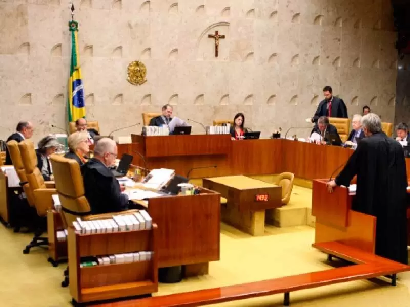 O STF Na Era Do Ativismo Judicial Debates Em Torno Da ADPF 402