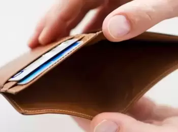 Para o TST atraso de salário enseja dano moral 