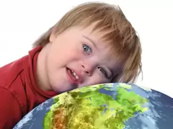 Professora terá jornada adaptada para acompanhar filho com síndrome de Down em atividades terapêuticas