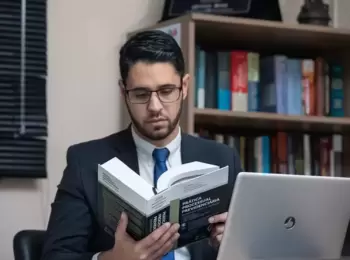 STF invalida limite de idade para ingresso na magistratura do DF