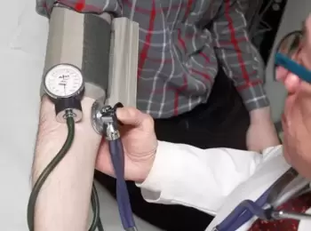 Empregado sem fonte principal de sustento e desamparado pelo plano de saúde será reintegrado