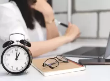 TRT2 aplica multa diária cumulativa conforme convenção