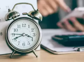 TRT15 reconhece tempo gasto para troca de uniforme e café