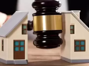 Anulação de partilha que afeta imóvel de herdeiro casado em comunhão universal exige citação do cônjuge