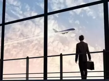 TST entende que a transferência de 4 anos é considerada definitiva e exime banco do pagamento de adicional