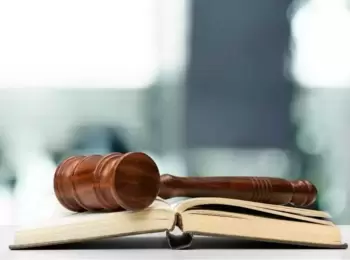 A Judicialização da Política numa Perspectiva Autocontida