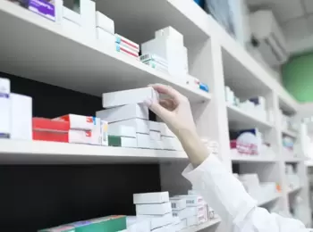 Balconista de Farmácia em Posto de Combustíveis Deve Receber Adicional de Periculosidade