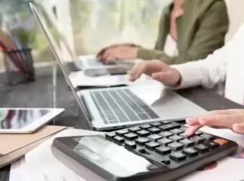 Banco Indenizará Empregado com Deficiência por Dispensa Imotivada