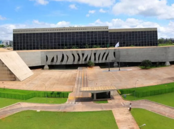 Sexta Turma Considera Ilegal Redirecionamento de Comunicações do Investigado para os Telefones da Polícia