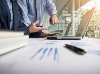 Exigência da Reclamada de Abertura de Empresa