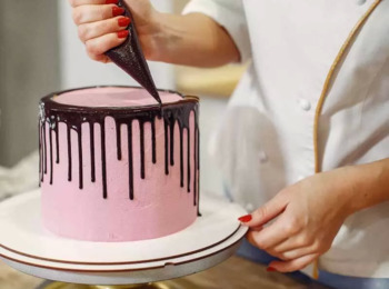 Ex-Sócia Responderá por Direitos Trabalhistas de Empregada de Confeitaria