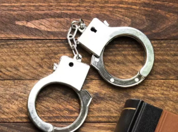 STJ: Reincidência em Crimes Idênticos Impede Substituição da Pena