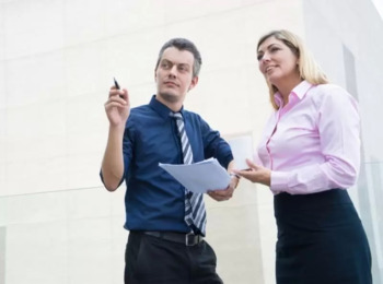 Uso de Marca por Conveniada não Implica Responsabilidade Subsidiária da FGV