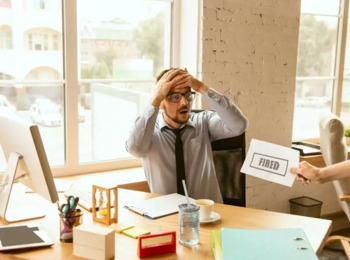 TRT7 Confirma Sujeição de Demissão Imotivada à Prescrição