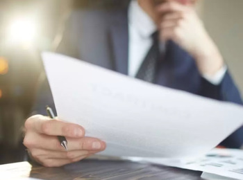 STJ Confirma Ordem para Ministério da Justiça Informar Defesa de Lula sobre Cooperação com EUA na Lava Jato