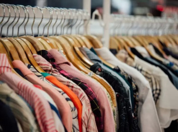 Loja de Roupas é Isenta de Multa por Atraso Prevista em Acordo em Razão da Pandemia