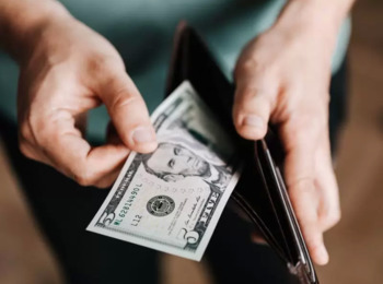 Banco é Condenado por Coagir Empregados a Desistir de Ações Trabalhistas