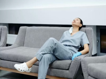 Empresa de Medicina Terá de Criar Espaço Adequado para Equipe de Enfermagem Descansar