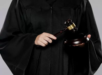 Segunda Turma Restabelece Habilitação de Candidata com Deficiência em Concurso para Juiz na Bahia