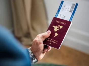 Adulteração de Imagem de Passaporte Válido Não Afasta Competência Estadual para Crime de Estelionato