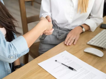 Nos Contratos de Seguro, Segurado Não Pode Exigir Contas por Falta de Interesse Processual