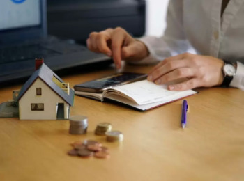 Inalienabilidade Temporária Exclui Imóvel da Partilha quando Há Separação de Fato durante Prazo Restritivo