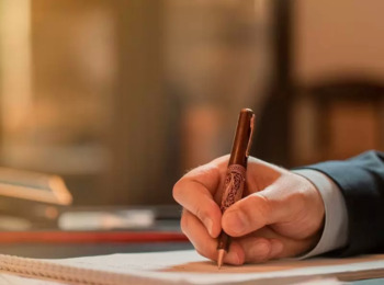 Gratificação de Titulação Não Será Incorporada a Vencimento de Portuário