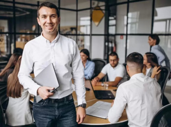 TRT7 Mantém Dever Probatório da Empresa com Mais de 10 Empregados