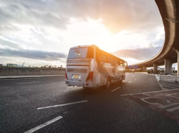 Empresa Agrícola Pagará Horas de Trajeto a Empregado que Passava a Semana em Alojamento