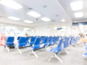 Descentralização e Universalização da Saúde: A Construção do SUS no Brasil