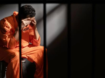 Condenações Criminais Definitivas com Pena de Reclusão Validam Dispensas por Justa Causa