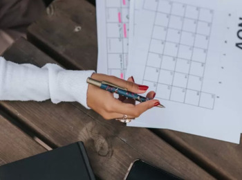 Ministra do STF Mantém Decisão do TST Sobre Folga Quinzenal de Empregadas aos Domingos