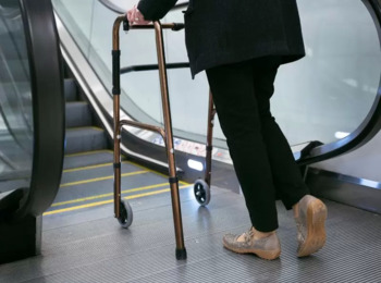 Passe Livre para Pessoas com Deficiência Não se Estende ao Transporte Aéreo