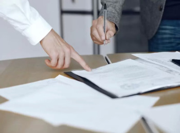 TRF4 Mantém Condenação por Falso Testemunho em Reclamatória