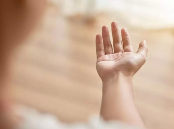 Prótese Fornecida pelo INSS Não Será Descontada de Indenização a Empregado que Perdeu a Mão