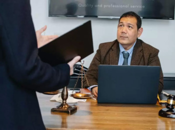 Perito Tem o Direito de Ser Intimado da Decisão que Define o Devedor de seus Honorários