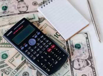 TRT2 Defere Gratuidade e Exclui Honorários Advocatícios Fixados