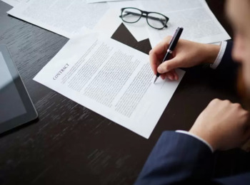 TJRJ Indefere Tutela de Urgência em Ação de Revisão Contratual