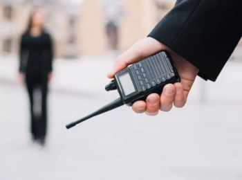 TRT1 Mantém Pensão e Majora Dano Moral ao Vigia de Escolta