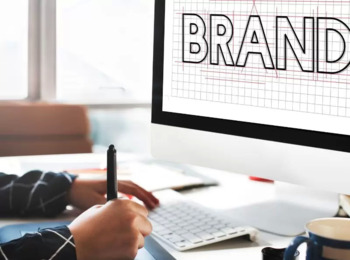 Quarta Turma Não Vê Risco de Confusão com a Marca Extrabom