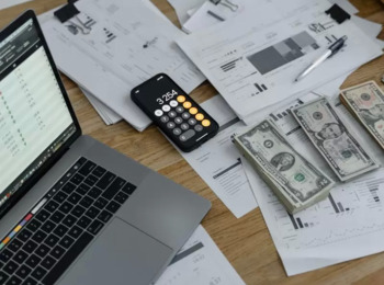 Bancário Não Consegue Complementação do Auxílio-doença Além do Previsto em Norma Coletiva