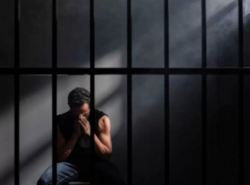 Análise de Comportamento para Concessão de Liberdade Condicional Deve Considerar Todo o Histórico Prisional