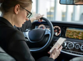 Acusada de Torturar Menor que Não Pagou por Corrida de Aplicativo Seguirá Presa