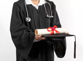 Operação Catarse: Suspeito de Integrar Grupo que Falsificava Diplomas de Medicina Segue Preso