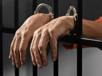 Mantida a Prisão de Suposto Líder de Facção Criminosa que Teria Contratado Menor para Matar