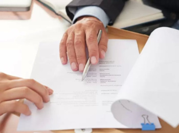 Réu Excluído da Ação por Ilegitimidade Não Tem direito a Reembolso de Honorários Contratuais