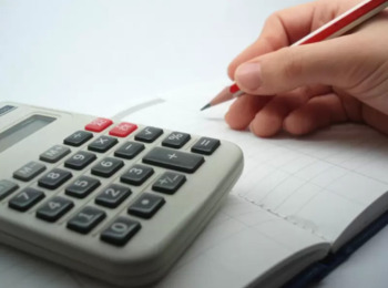 Para o STJ pensão mensal pode ter base no salário mínimo