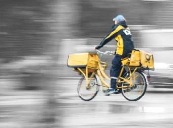 STF Mantém Entendimento do TST sobre Cumulação de Adicionais a Carteiros Motociclistas