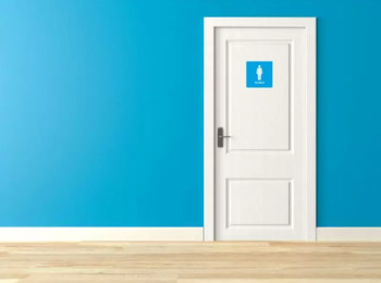 Empresa de Teleatendimento é Condenada por Vincular Remuneração a Tempo de Uso de Banheiro