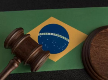 Características dos Direitos Fundamentais: Universais, Inalienáveis e sua Aplicabilidade no Brasil